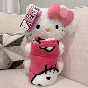 SOLD Hello Kitty Sanrio Travel Blanket & Plush Set Pink